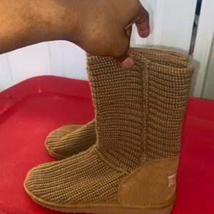 Ugg